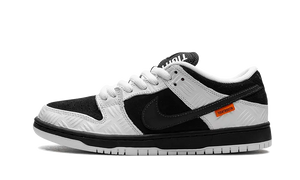 nike-sb-dunk-low-tightbooth