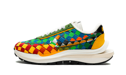 nike-vaporwaffle-woven-sacai-jean-paul-gaultier-green-gusto