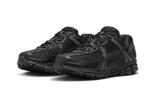 Nike Vomero 5 Triple Black