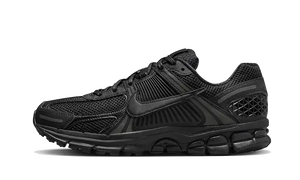 Nike Vomero 5 Triple Black
