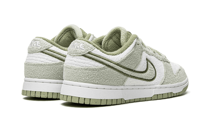 Nike Dunk Low SE Fleece Green