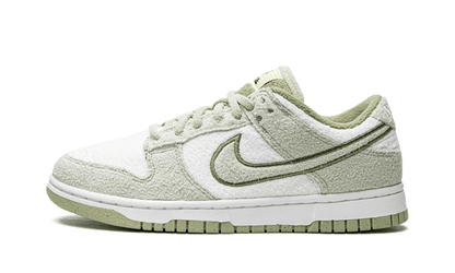 Nike Dunk Low SE Fleece Green