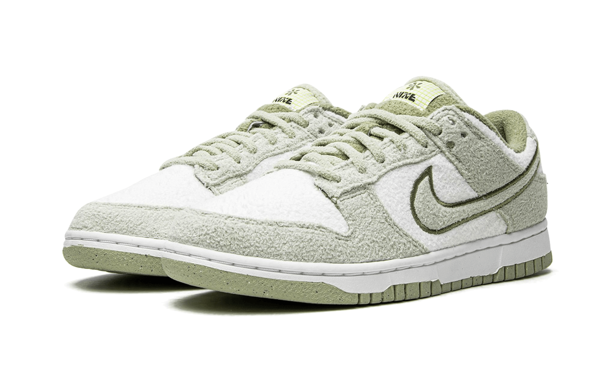 Nike Dunk Low SE Fleece Green