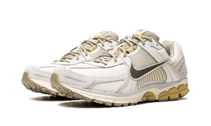 Nike Zoom Vomero 5 Light Bone Medium Olive