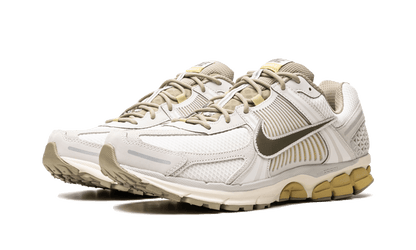 Nike Zoom Vomero 5 Light Bone Medium Olive