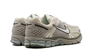 Nike Zoom Vomero 5 Light Orewood Brown