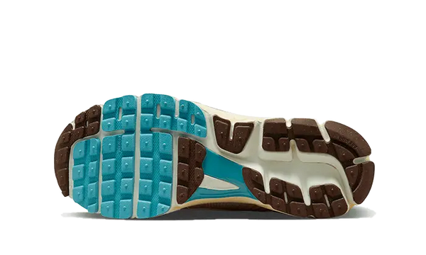 Nike Zoom Vomero 5 Oatmeal