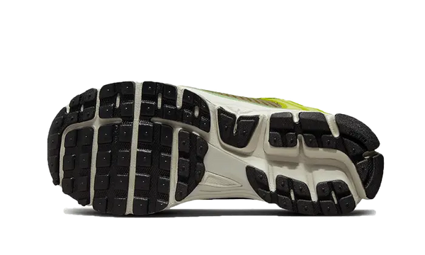 Nike Vomero 5 Olive Flak Volt
