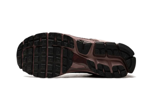 nike-zoom-vomero-5-plum-eclipse