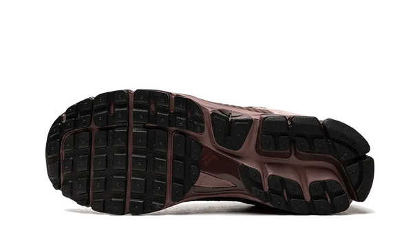 nike-zoom-vomero-5-plum-eclipse
