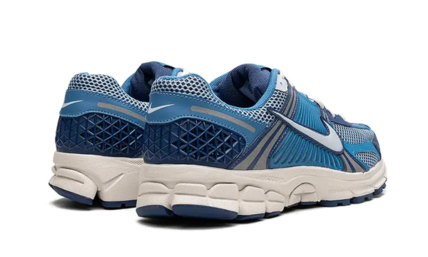 Nike Zoom Vomero 5 Worn Blue