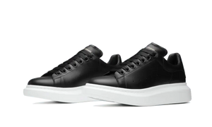 Alexander McQueen Oversized Black - 553680WHGP51000