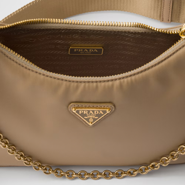 Borsa Prada Re-edition 2005 in Re-nylon