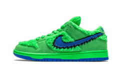 SB Dunk Low Grateful Dead Bears Green