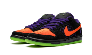 Nike SB Dunk Low “Night of Mischief” - BQ6817 006