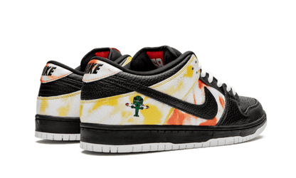 Nike SB Dunk Low Raygun Home - 304292-803