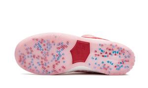 Nike SB Dunk Low StrangeLove - CT2552-800