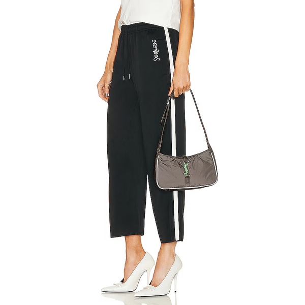 Le 5 à 7 Crossbody Bag Gris claro / Verde