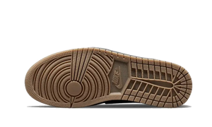 Air Jordan 1 Low Solefly Carnivore - DN3400-001