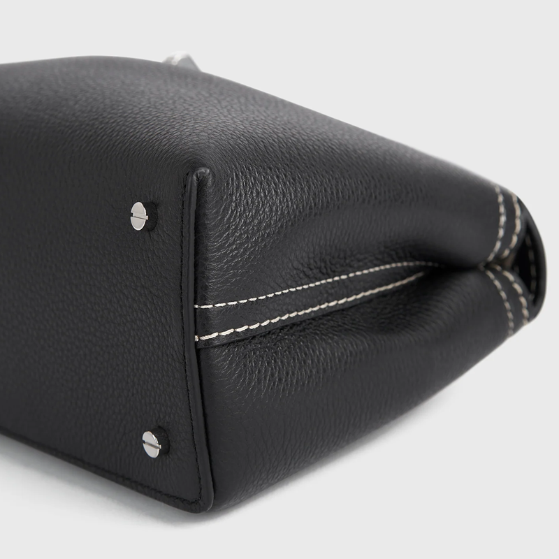 T-Lock Clutch Grained Leather Black Silver