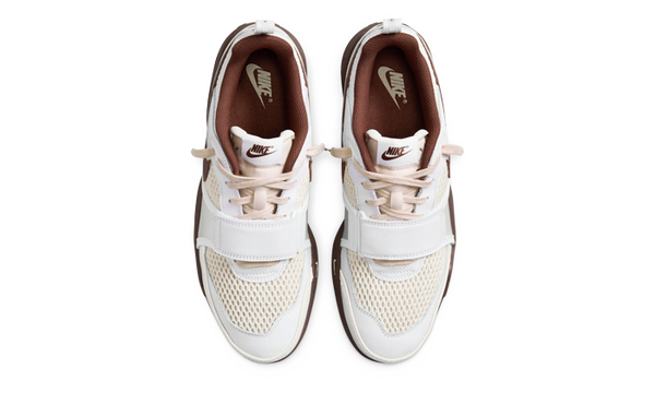 Travis Scott Nike Zoom Field Jaxx Light Chocolate -  Nike