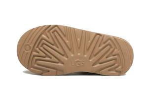 UGG Classic Ultra Mini Bota Castaño (Enfant)
