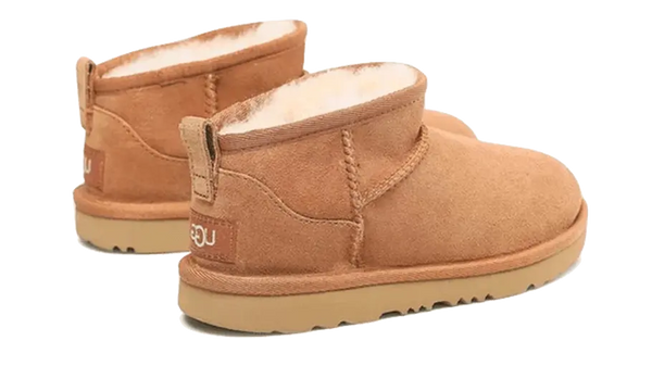 UGG Classic Ultra Mini Bota Castaño (Enfant)