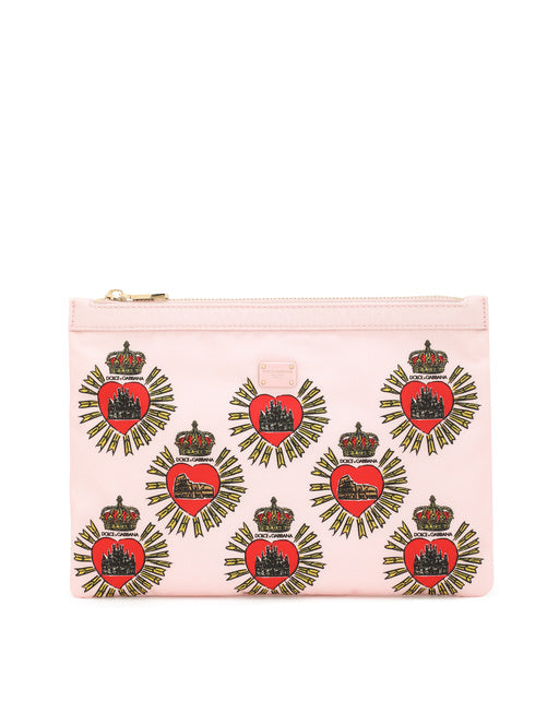 NECESSAIRE