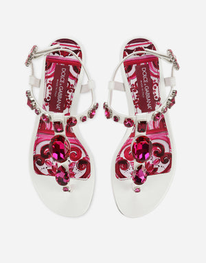 PATENT LEATHER THONG SANDALS