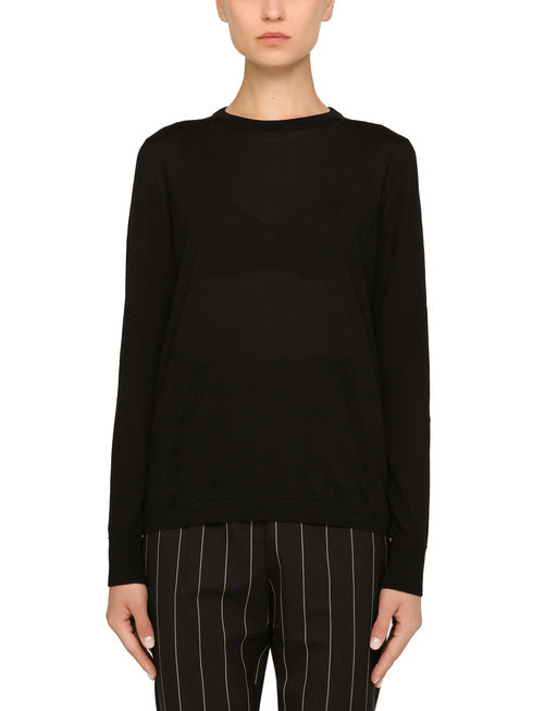 ROUND NECK