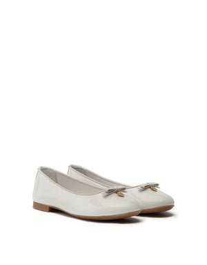 PATENT LEATHER BALLET FLATS WITH CHARM