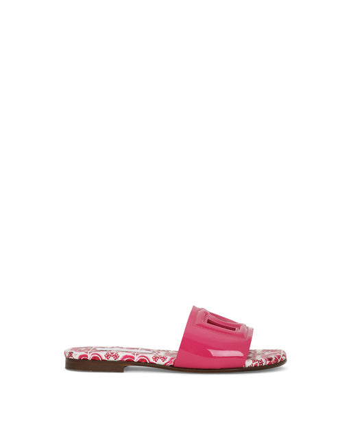 PATENT LEATHER SLIDES WITH DG LOGO