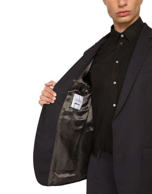 SUIT