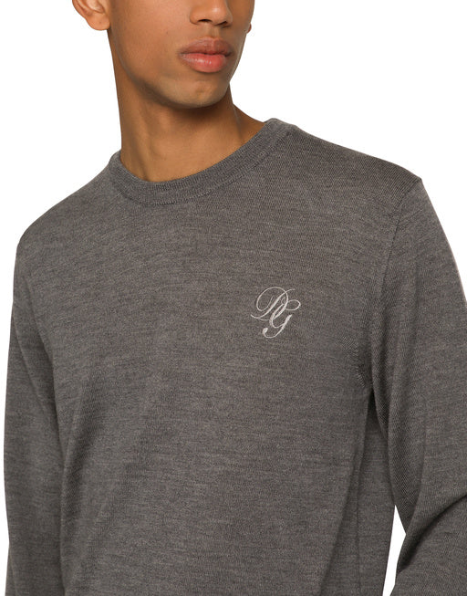 ROUND NECK KNIT