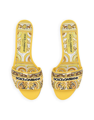 SLIDERS WITH EMBROIDERED MAJOLICA PATTERN