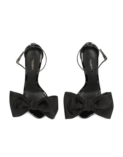 PATENT LEATHER SANDALS WITH SATIN BOW