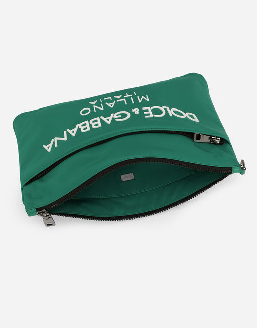 NYLON POUCH WITH RUBBERIZED LOGO