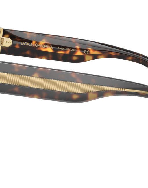 BOLD BLACK SUNGLASSES