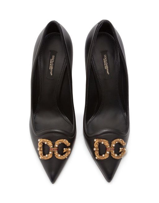 CALFSKIN PUMPS WITH DG AMORE LOGO