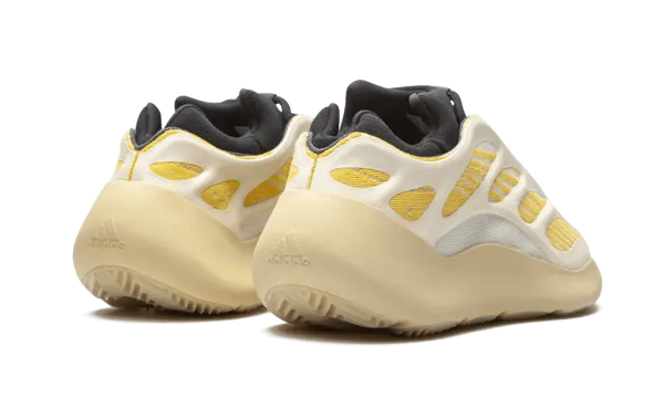 Adidas Yeezy 700 V3 Safflower - G54853