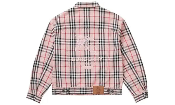 Chaqueta vaquera rosa Supreme x Burberry